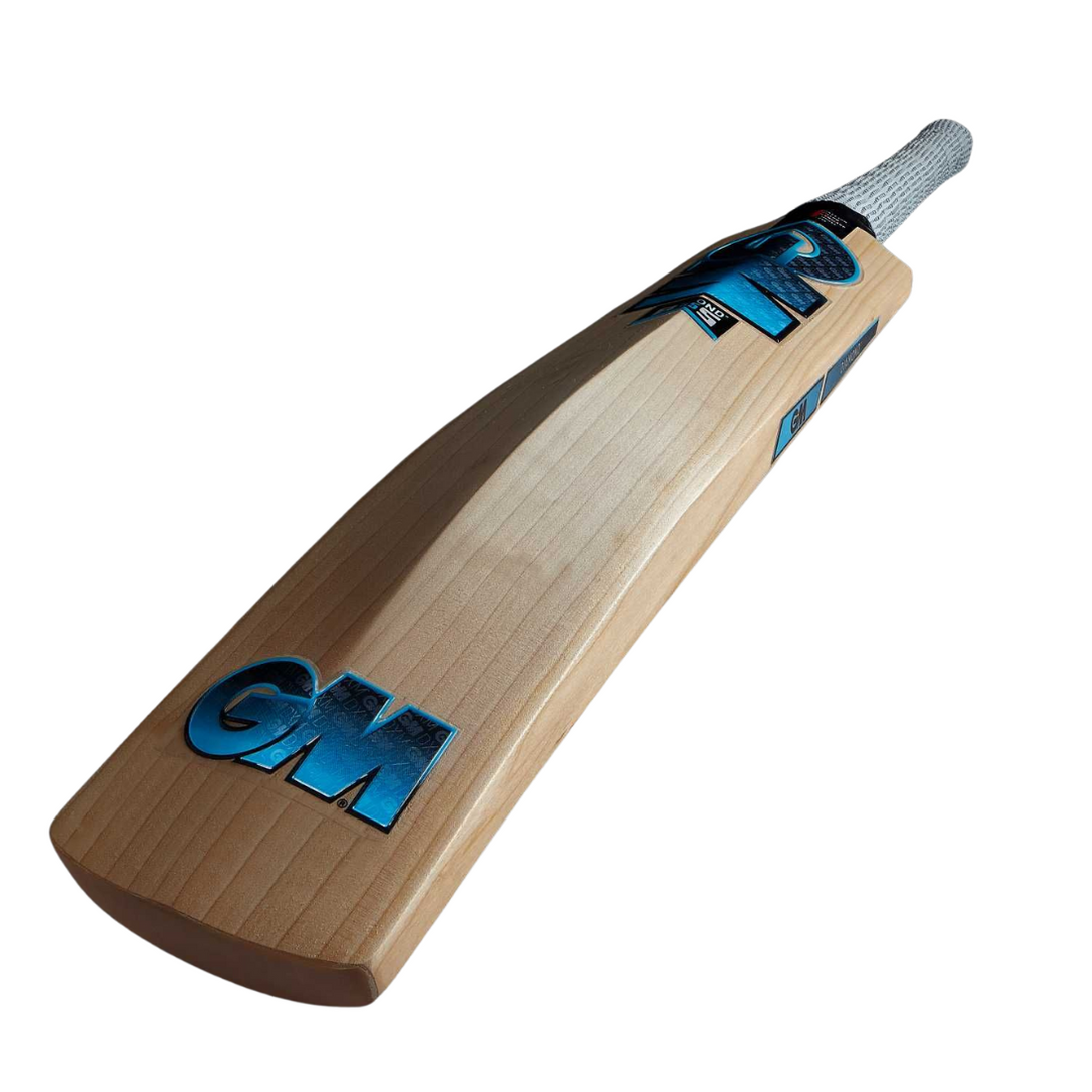 GM Diamond 606 Cricket Bat-English Willow